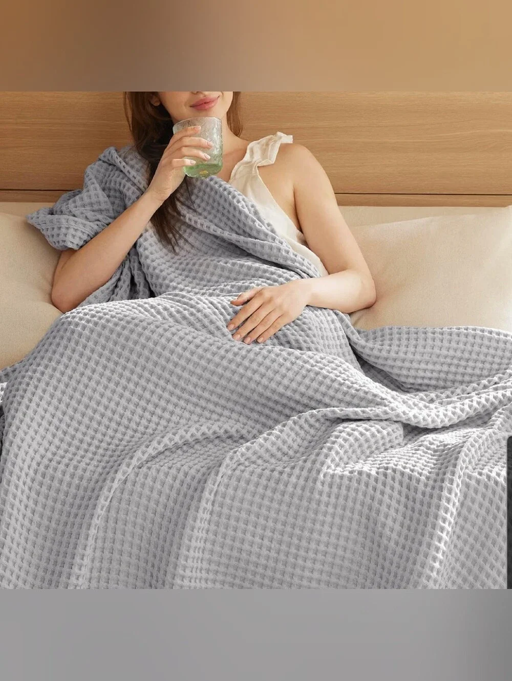 Breathable Waffle-Textured All Cotton Throw Blanket — Light Gray TwinXL